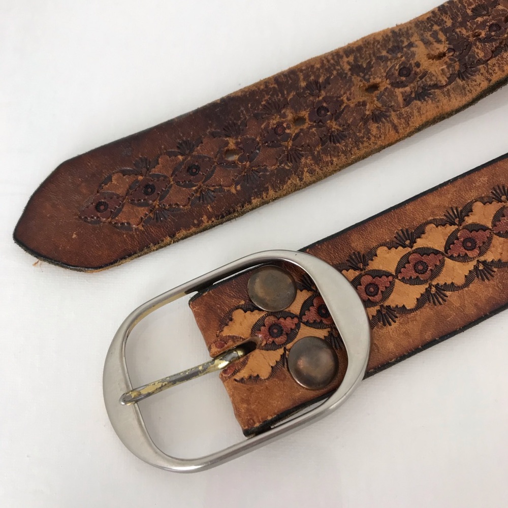 Vintage Brown Tooled Leather Distressed Western Belt - Picture 4 of 7